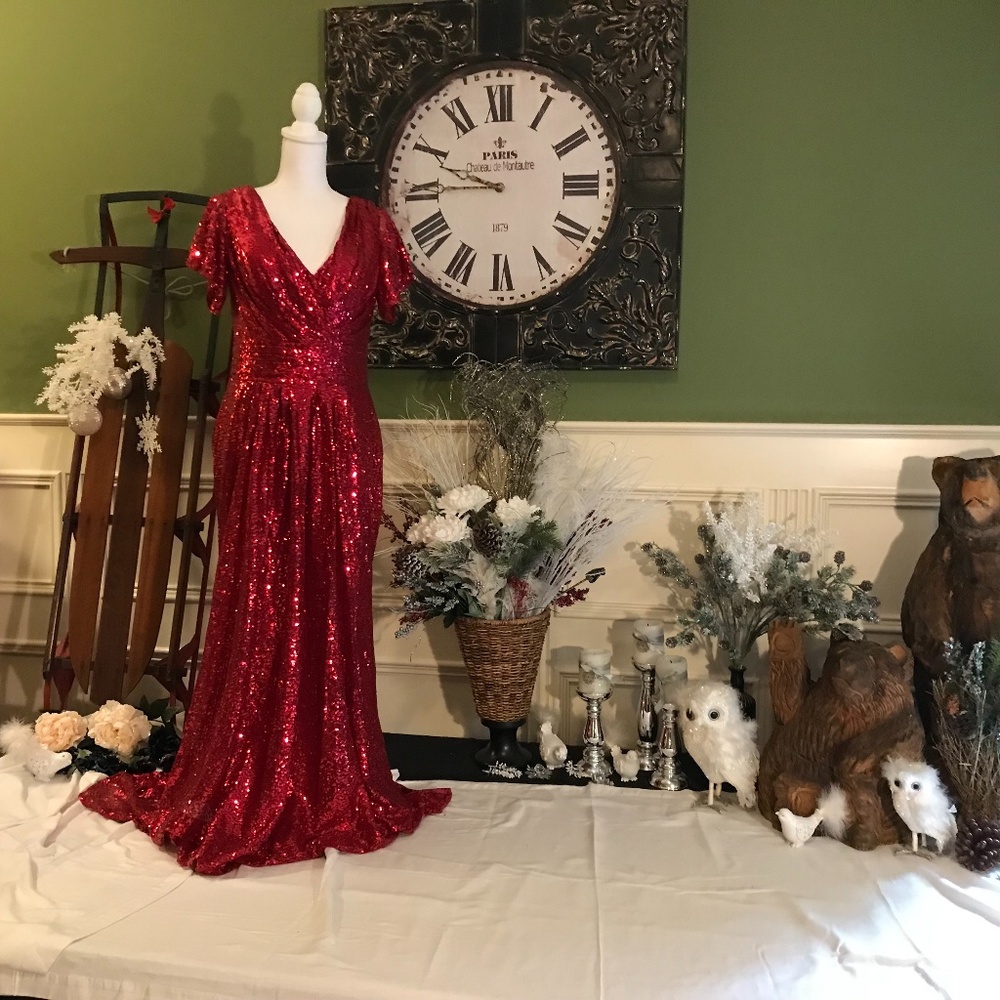 Red sequins formal evening gown dress